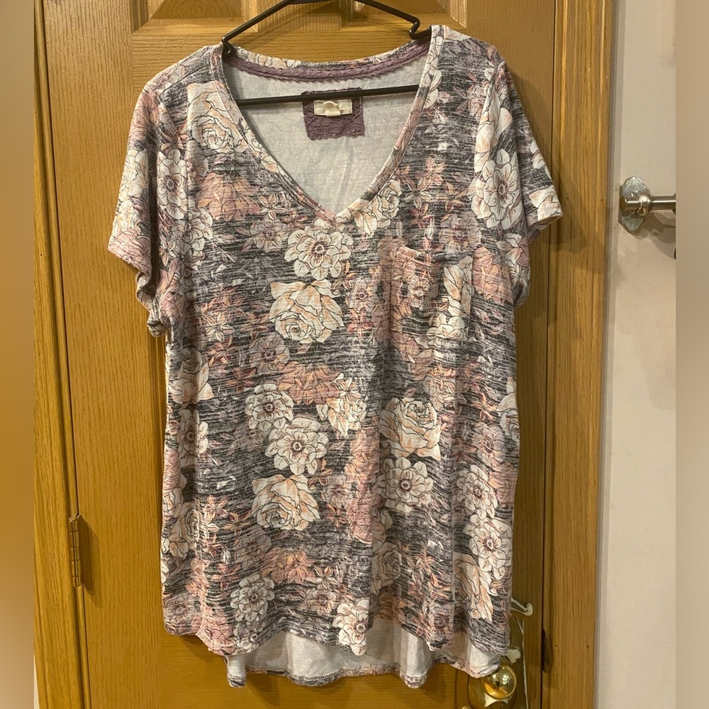 Cupio Woman Blush 2X Stansonn Pocket Detail Knit Top